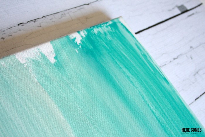 This Ombre Canvas Art is so beautiful and so easy to make. Customize it with any color!