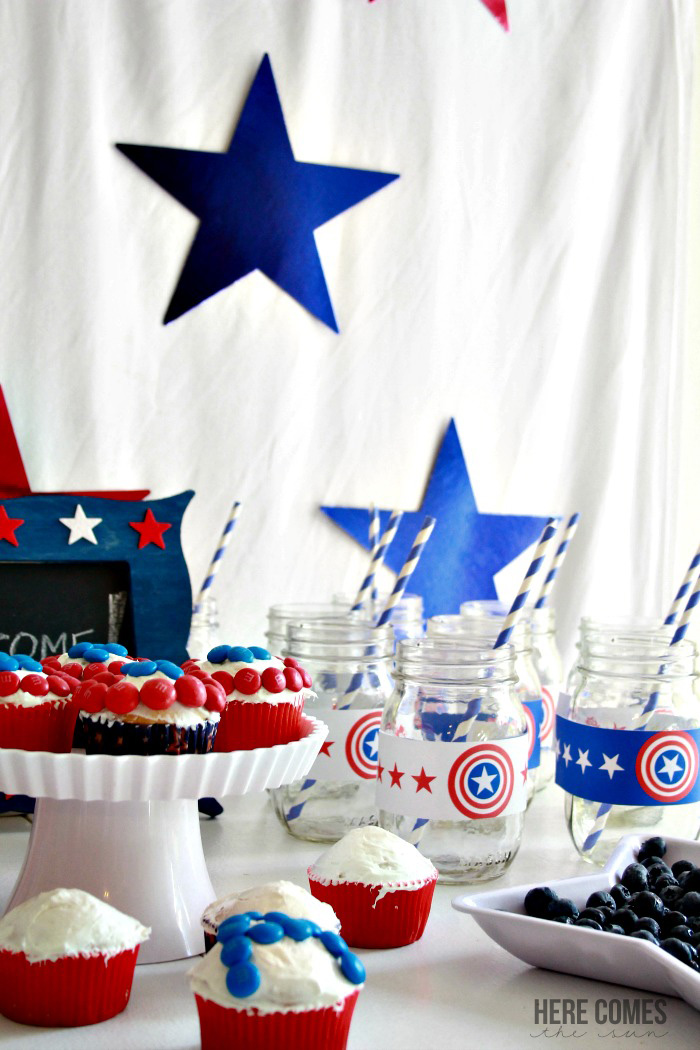 You can throw a "SUPER" Captain America Party with these ideas and free printables! #HeroesEatMMs #CollectiveBias #shop