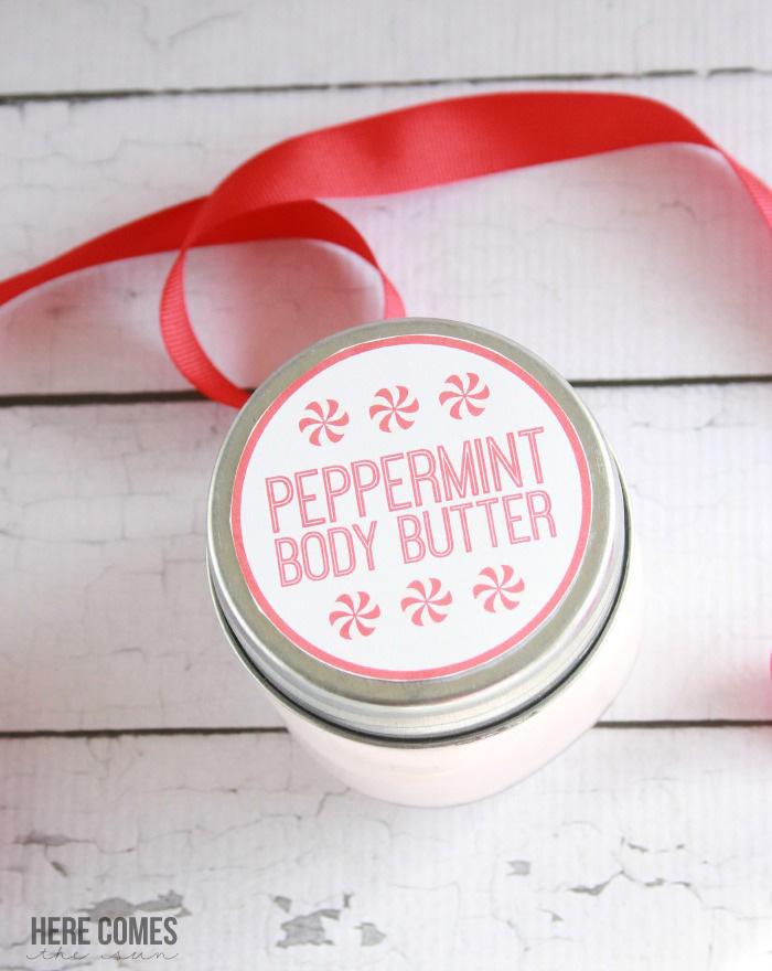 I love this quick and easy Peppermint Body Butter! Makes a great Christmas gift and comes with a free printable tag!