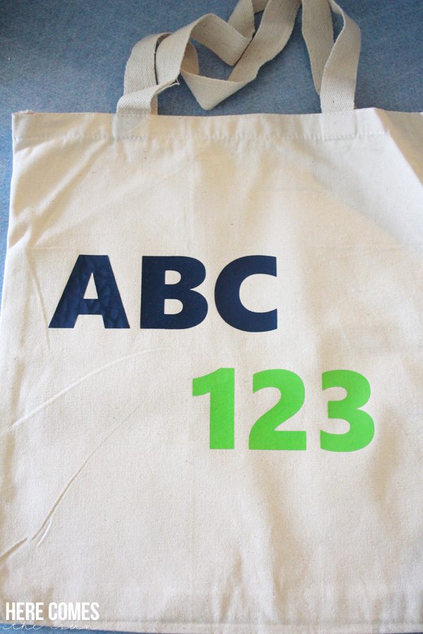 Create this easy DIY Tote Bag using heat transfer vinyl