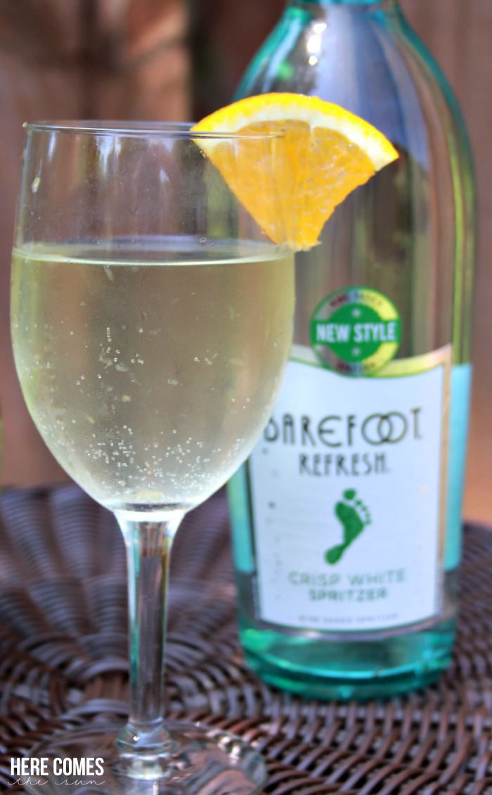 It's spritzer season! Create a delicious White Sangria with Barefoot Refresh.  Content for 21+  AD