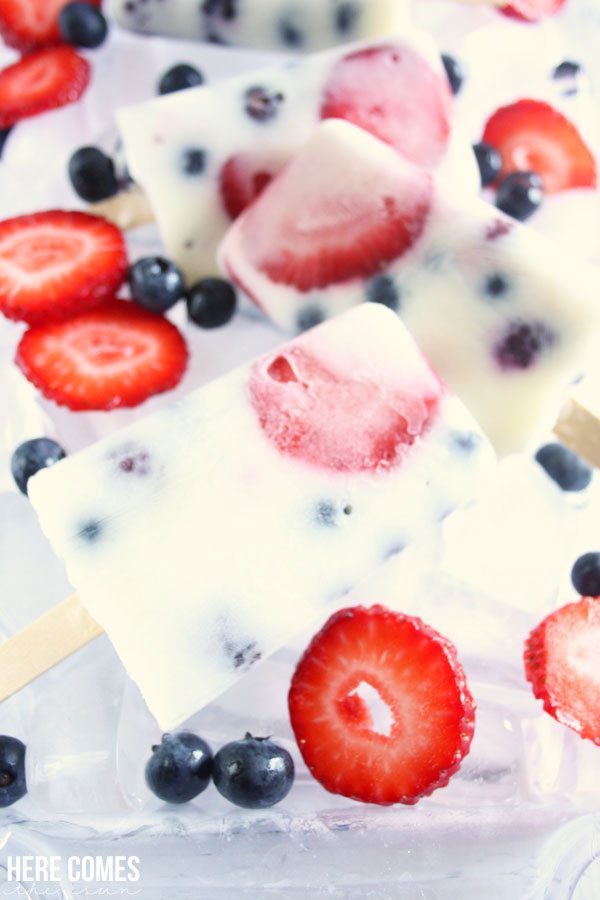 These red white and blue berry popsicles are perfect the summer treat! Easy to make with only 5 ingredients.