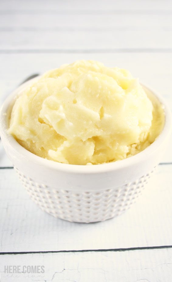 This 3 ingredient pineapple sorbet is so easy to make and so delicious!