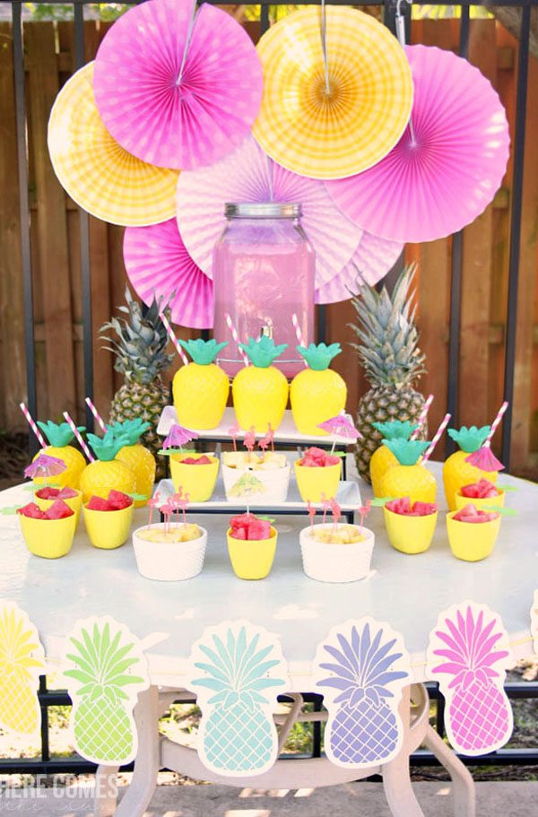 Have a splash with this fun and festive pineapple pool party!