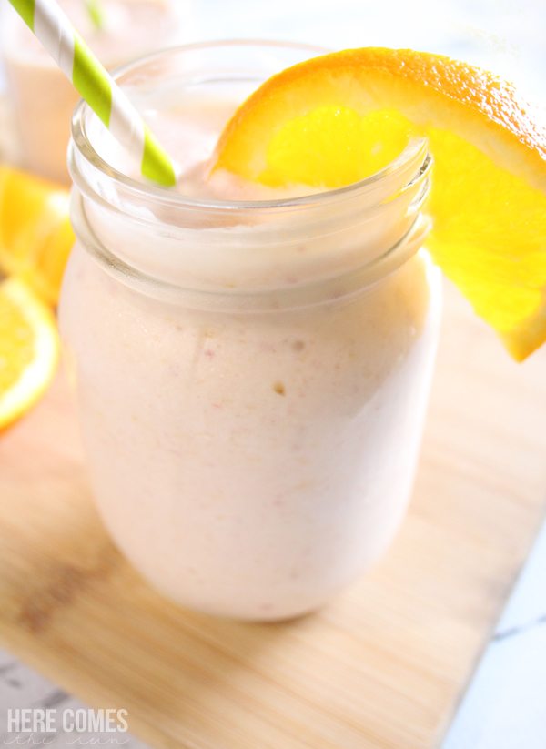 This healthy tropical fruit smoothie only contains 5 ingredients and is loaded with Vitamin C!